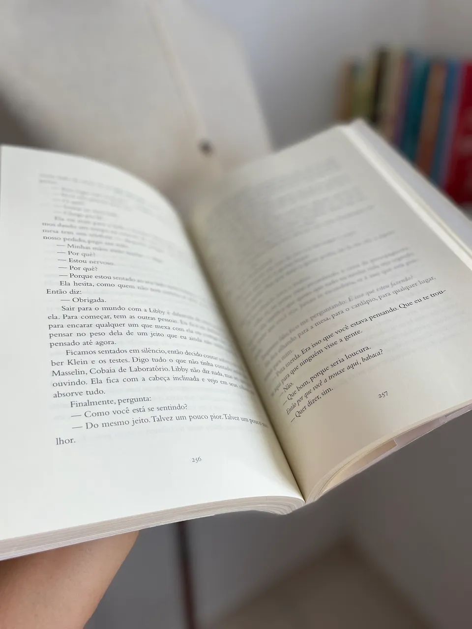 Livro juntando os pedaços 