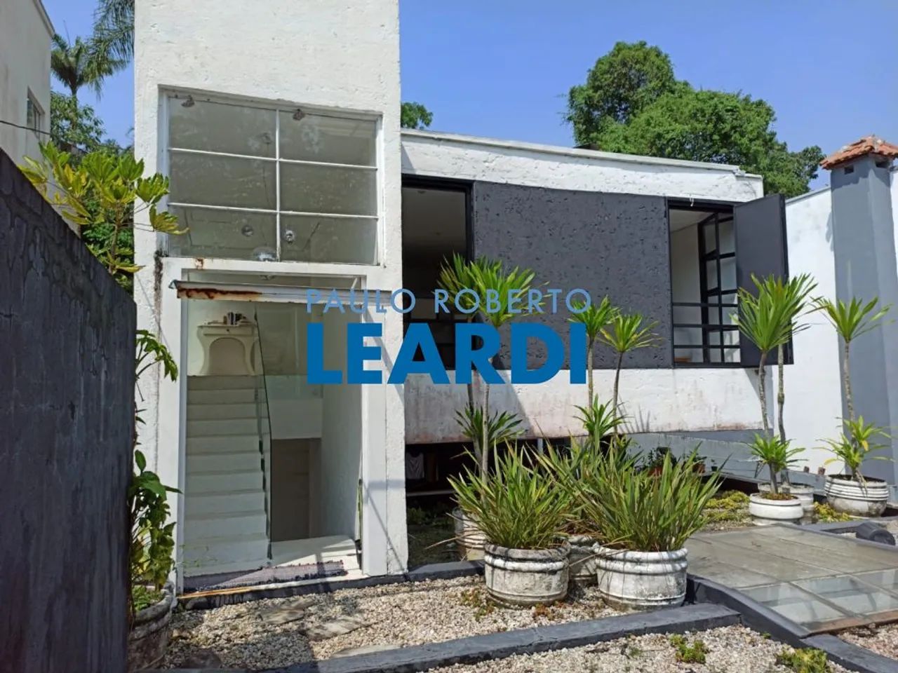 CASA EM CONDOMÍNIO - PARQUE DOS LAGOS - SP