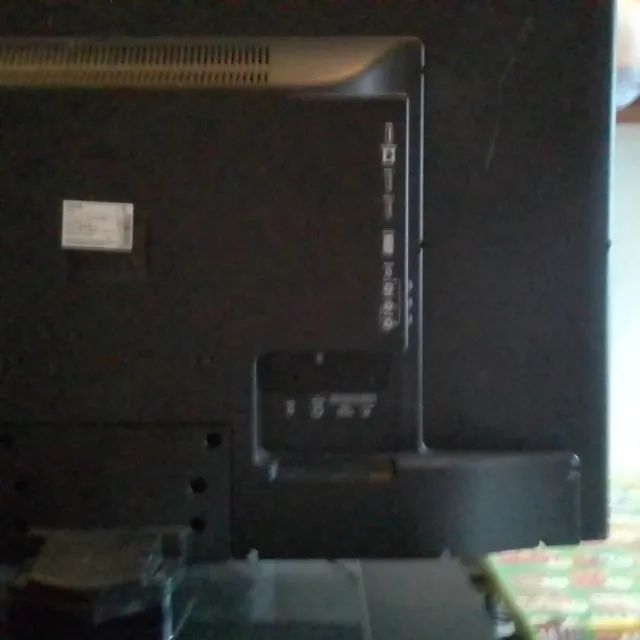 tv cce led 39 polegadas modelo Ln 39g com defeito - Foto 2