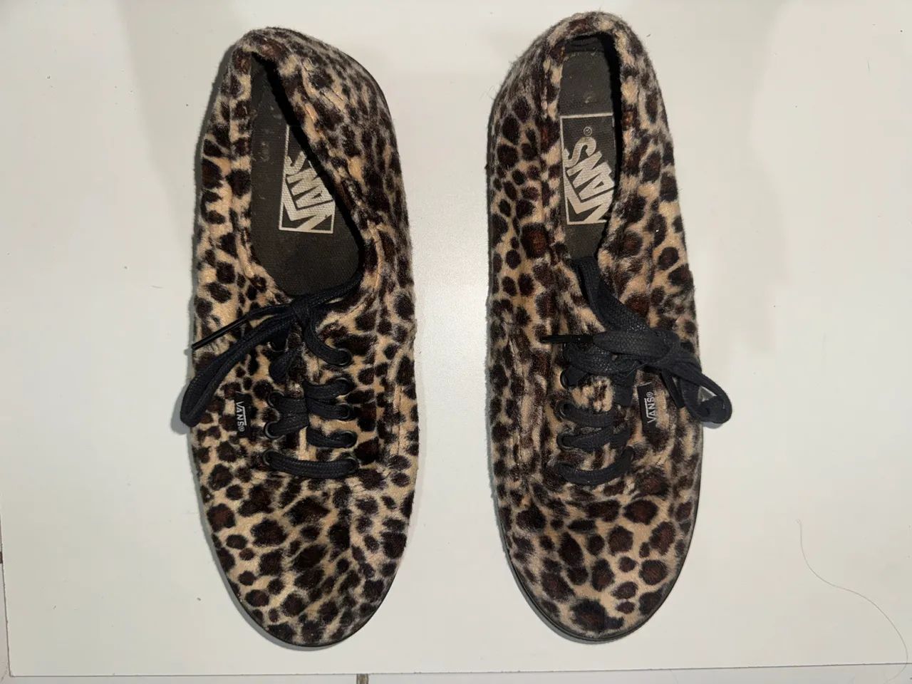 Vendo tênis vans onça 