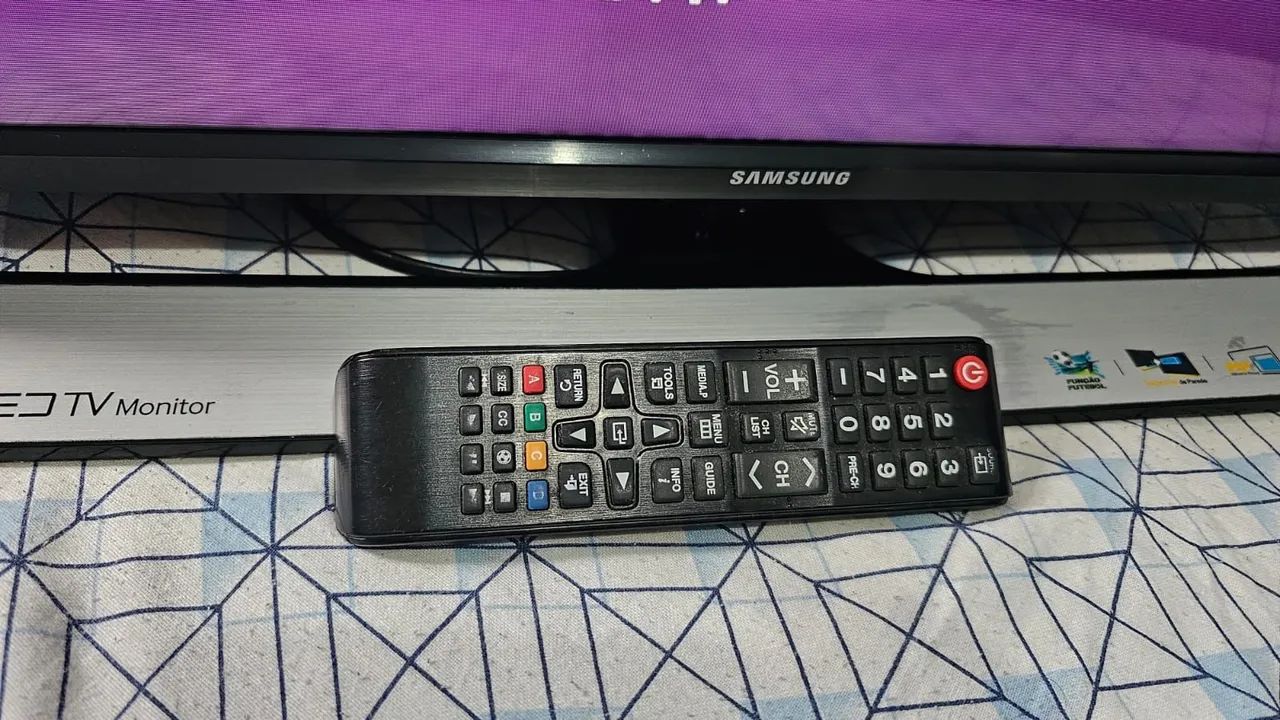 Tv monitor Samsung 28 polegadas  - Foto 2