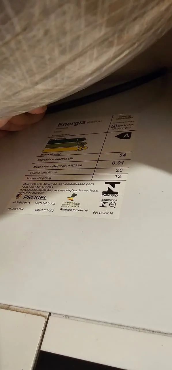 Micro-ondas Electrolux 20L MTD30 - Excelente Estado