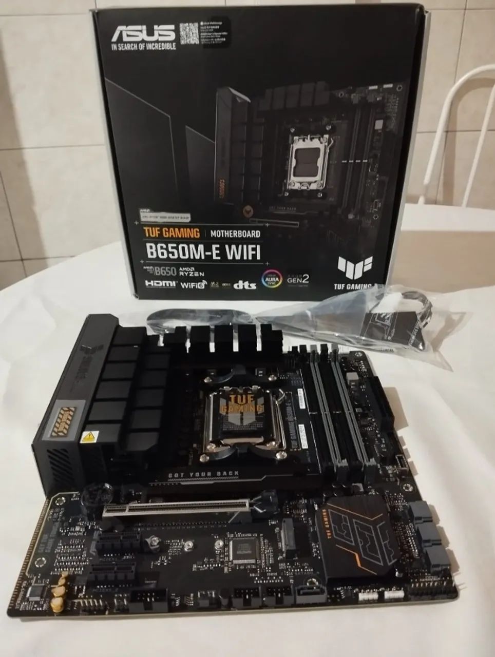 Placa Mãe Asus B650M-E WIFI AM5 - Foto 3