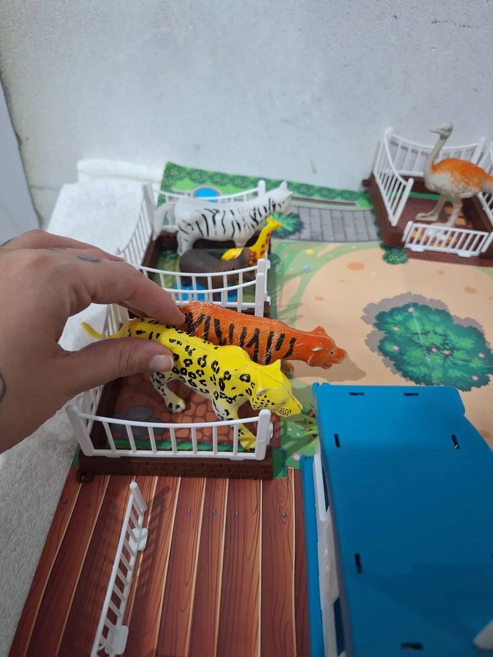 Combo de brinquedos zoológico e bichinhos animais da floresta - Foto 5