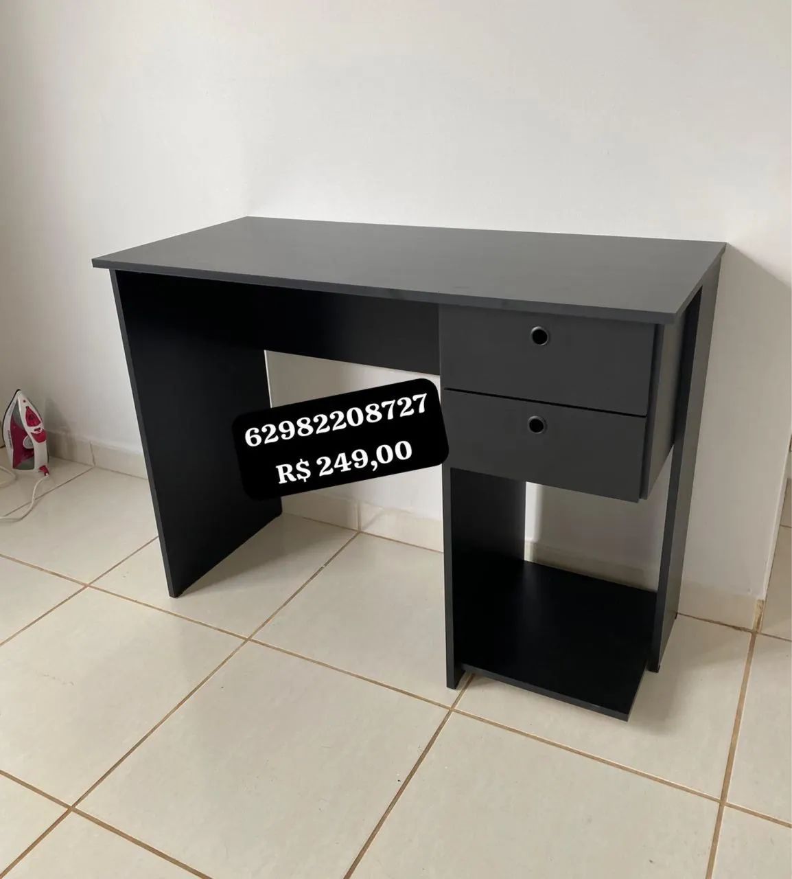 Escrivaninha 2 gavetas