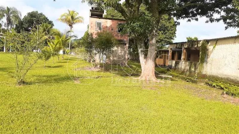Imóvel para venda possui 162 metros quadrados com 4 quartos em Pinhão - Tanguá - RJ - Foto 11