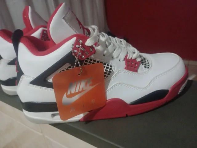 Tenis