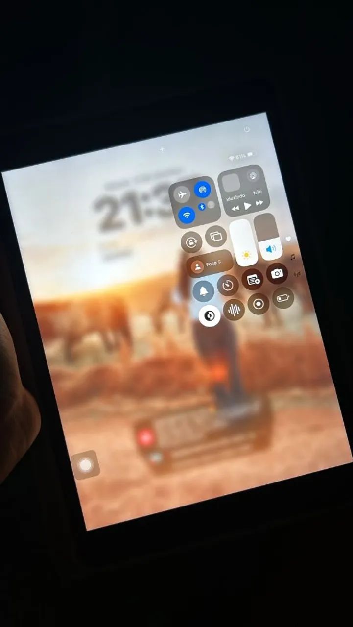 iPad Apple 9th Geração 10,2'' Wi-fi 64gb Prata - Excelente  - Foto 3