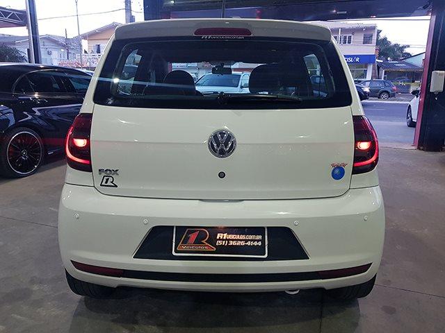 VOLKSWAGEN FOX 2011/2012 1.6 MI ROCK IN RIO 8V FLEX 4P MANUAL - Foto 4