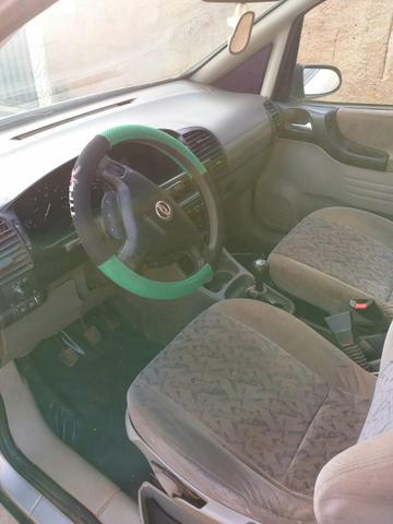 Zafira 2.0 2001 - Foto 8