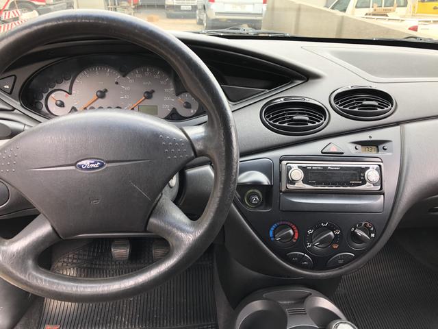 Focus sedan 1.6 completo 2004 - Foto 5
