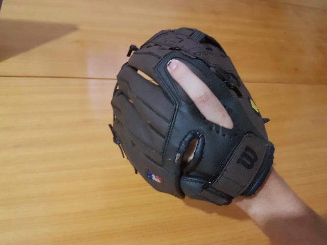 Luva e bola baseball - Wilson e Rawlings