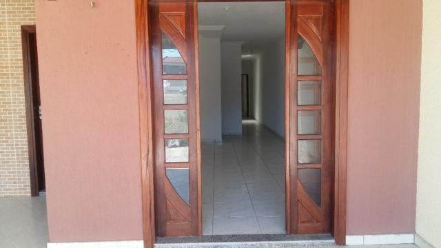 Casa plana no Passaré com três suítes - Foto 2