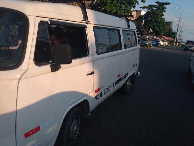 Vendo uma Kombi 2010 . 2011aceito troca em Topic 2012 eu dou volta - Foto 5
