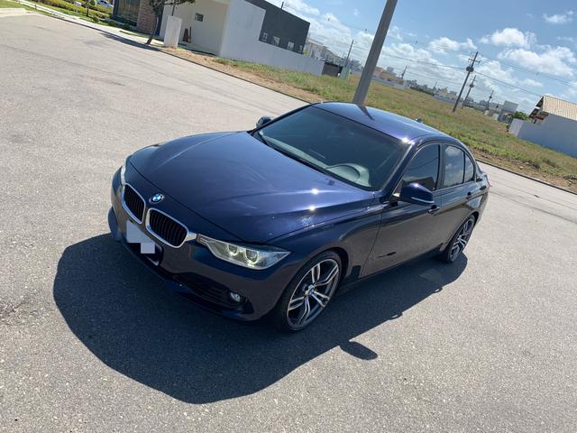 BMW 320i