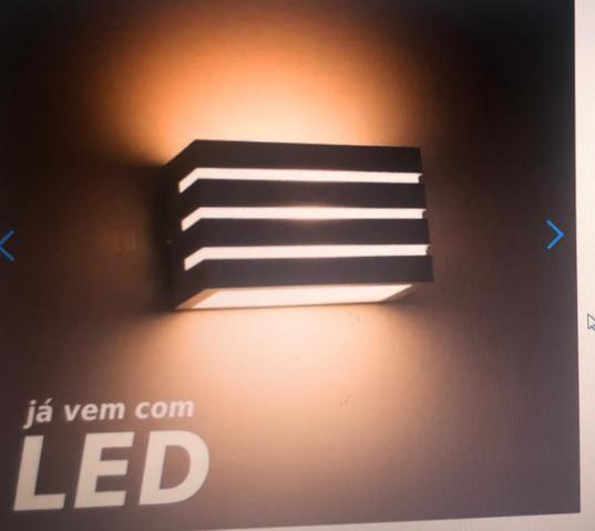 Arandela externa com LED nova