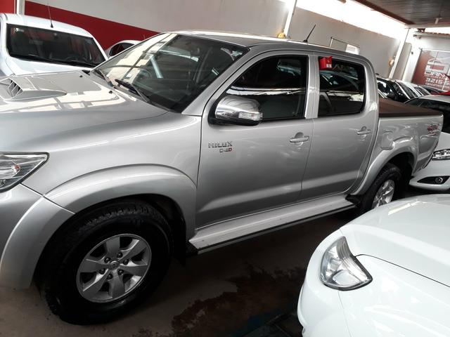 Toyota - Hilux SRV 3.0 - Foto 3