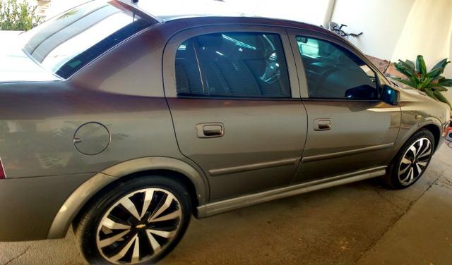 Astra 2.0 Completo Conservado 4 pneus novos - Foto 3