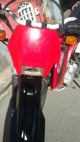 Troco por bros 150