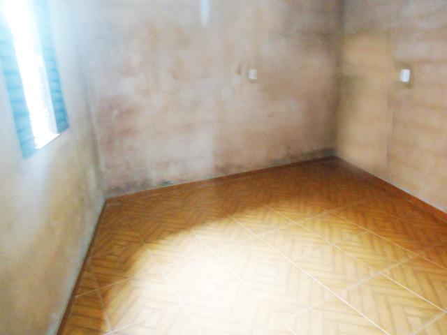 Ótimo preço casa só faltando pintura próxima da principal 300 metros do trem bom - Foto 6