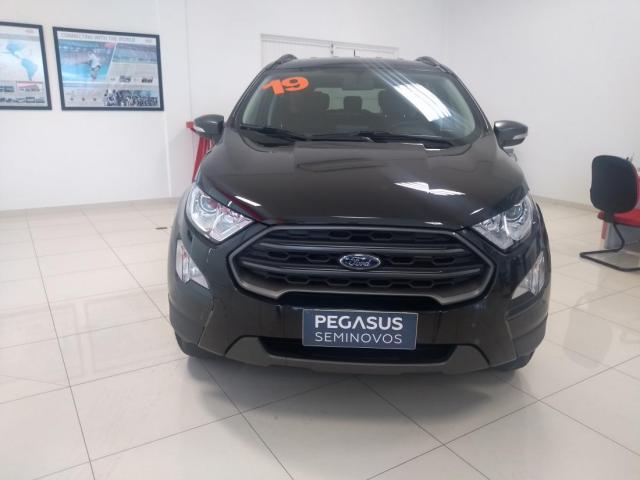 FORD ECOSPORT Freestyle - Foto 2