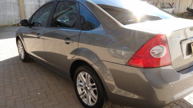 Ford Focus 2013/2013 2.0 16V Flex 4P Automático - Foto 2