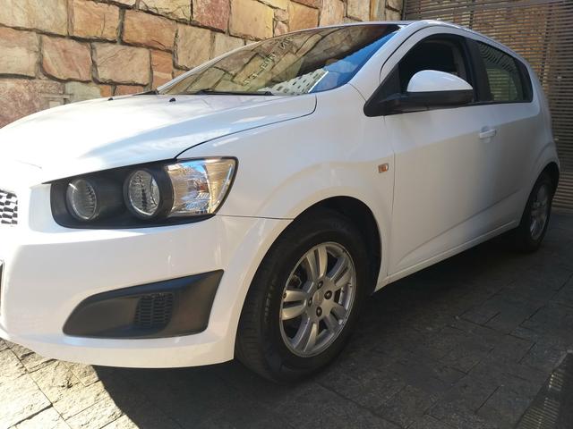 GM Sonic Hacht 1.6 LT 2013 TOP.Entrada 10 %, - Foto 4