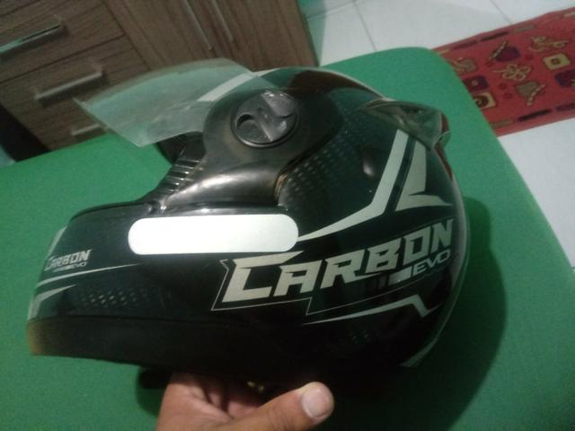 Capacete Muito Novo
