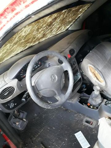 Mercedes Benz classe A 180 em peças - Foto 2