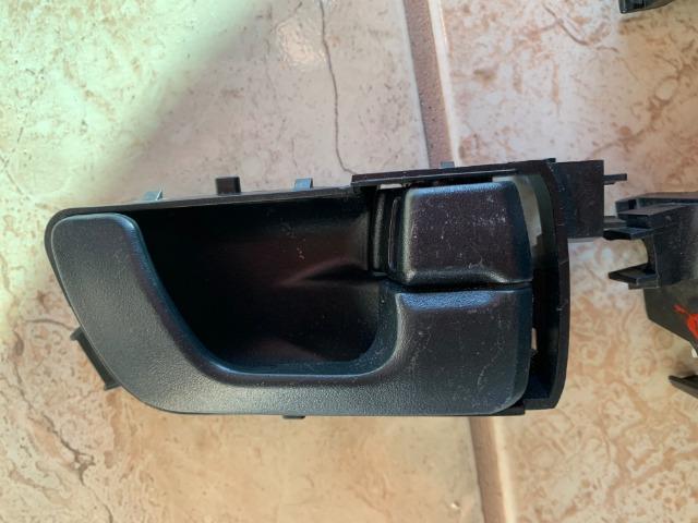 Maçaneta interna mitsubishi tr 4 original cada 50 reais - Foto 4