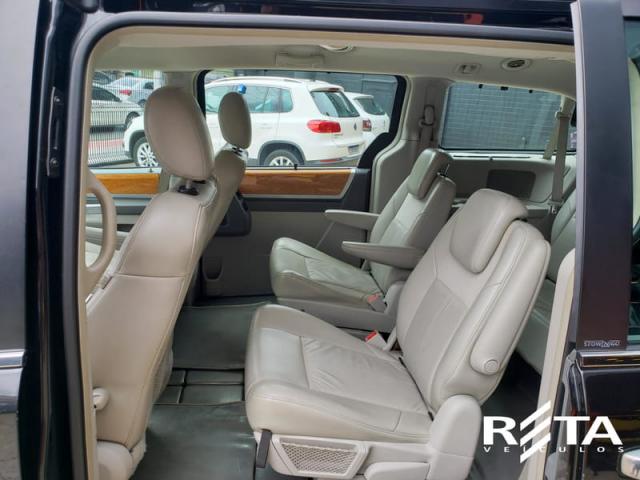 CHRYSLER TOWN & COUNTRY 3.8 V6 AUT - Foto 9