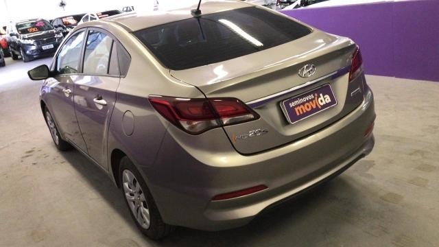HYUNDAI HB20S 1.6 COMFORT PLUS 16V 2019 - Foto 3