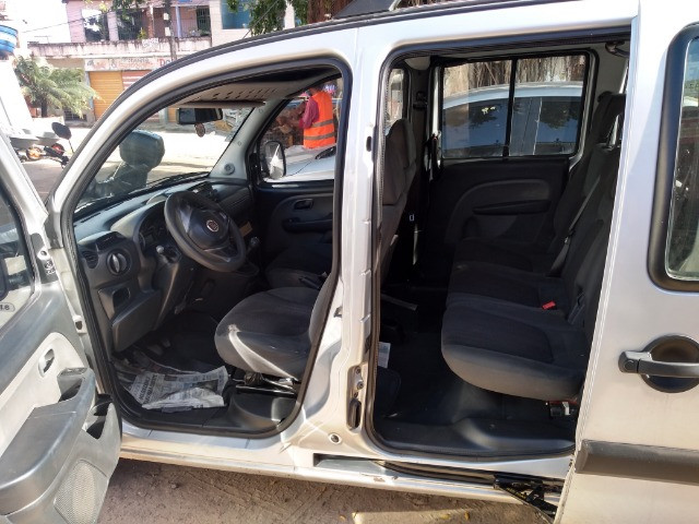 Fiat Doblo em perfeito estado - Foto 2