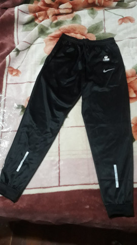 calça da nike olho de gato