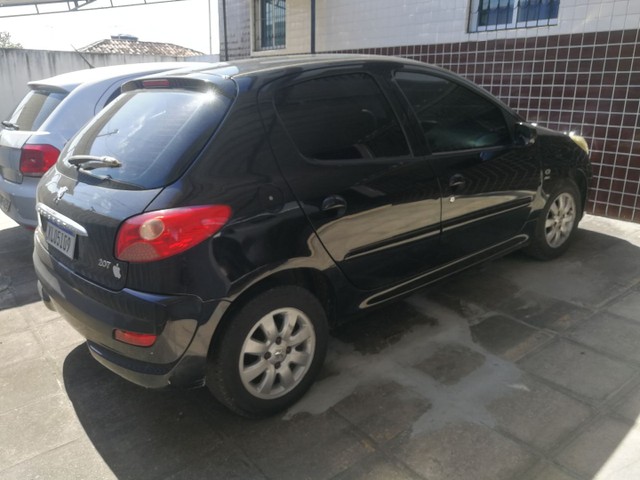 PEUGEOT 207 1.4