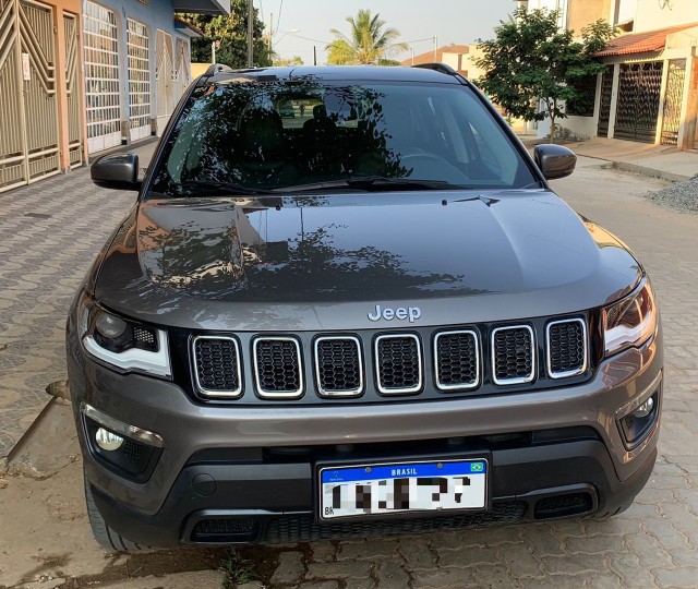 JEEP COMPASS LONGITUDE 4X4 DIESEL 2018