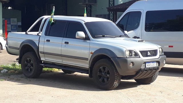VENDE-SE L200 OUTDOOR 2011 DIESEL