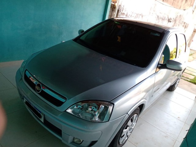 CORSA PREMIUM 1.4 2010