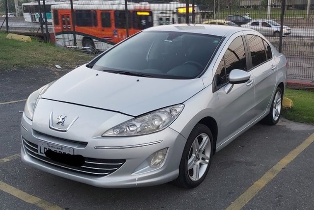 PEUGEOT 408 ALLURE COMPLETO + GNV
