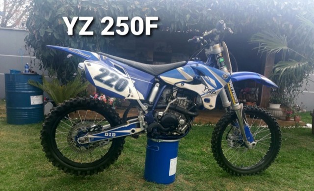 MOTO TRILHA YZ250F TOP