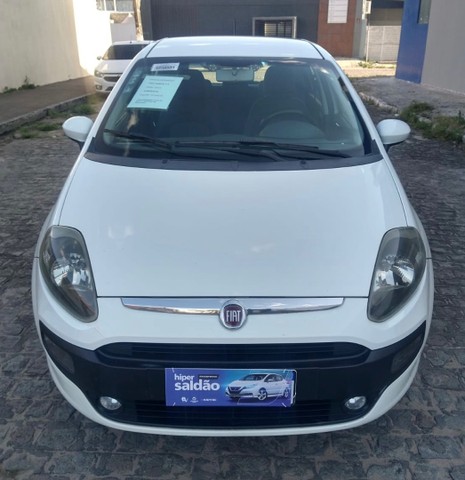 FIAT PUNTO ATTRACTIVE 1.4 FLEX ANO 2013