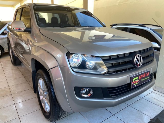 VW AMAROK HIGHLINE CD 4X4 AUTOMÁTICO 2014