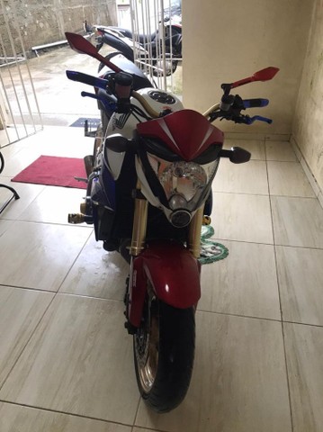 CB 1000R BRANCA, EXTRA