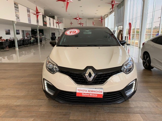 RENAULT CAPTUR LIFE 1.6 AUTOMÁTICA MUITO NOVO!!!