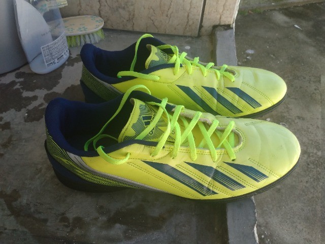 chuteira adidas society 43