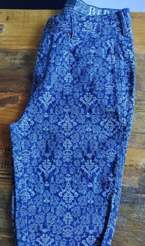 Calça jeans estampada Dzarm - Foto 4