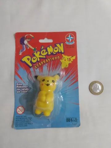 POKEMON PIKACHU AGARRADINHO EM VINIL, BRINQUEDO LACRADO