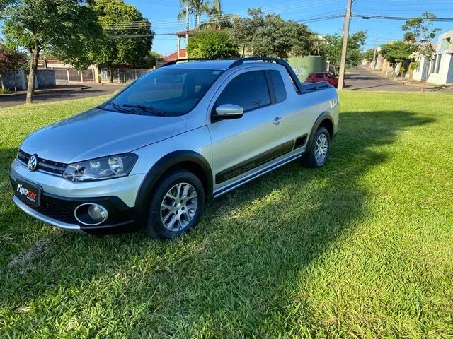 VW - Volkswagen Saveiro Cross 1.6 16v C.E. Azul 2015 - Maracaju