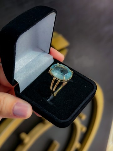 Anel feminino em ouro18k 