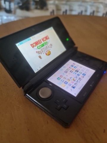 Nintendo 3dS old com jogos na memoria - Videogames - Centro Histórico,  Porto Alegre 1148944063